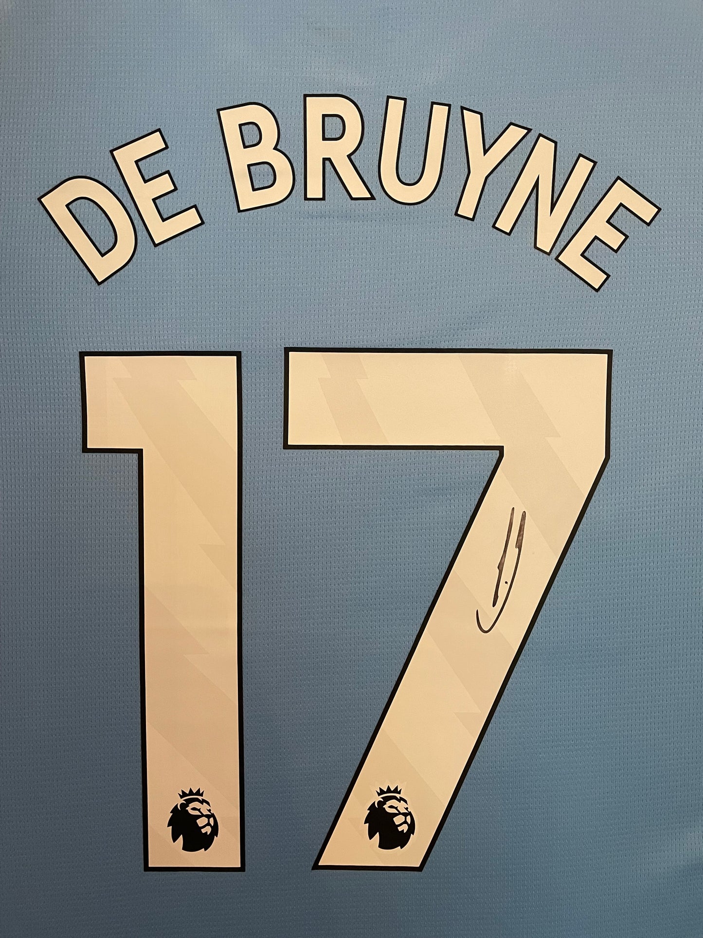 Kevin De Bruyne Signed Manchester City 2023/24 Framed Home Shirt with COA
