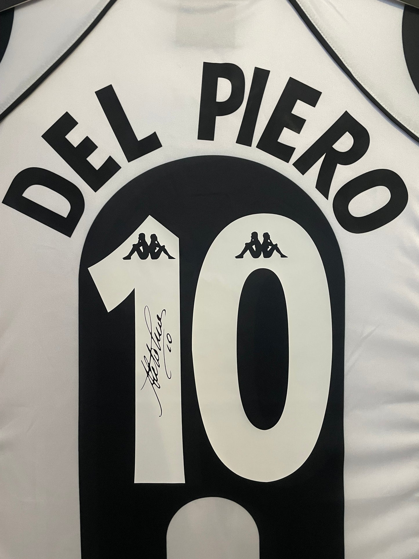 Alessandro Del Piero Juventus 1997/98 Signed Framed Home Shirt with COA